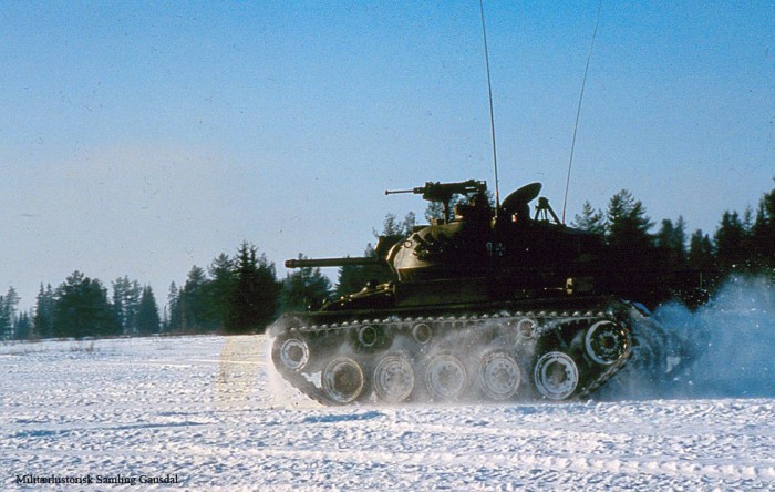Легкий танк М24 "Чаффи"