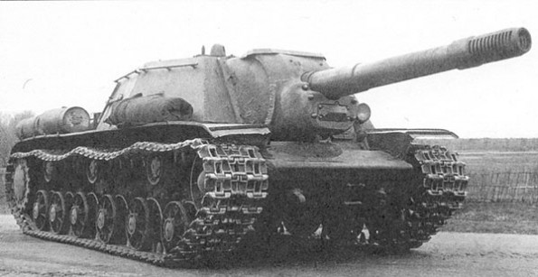 СУ-152 является примером классической ПТ-САУ
