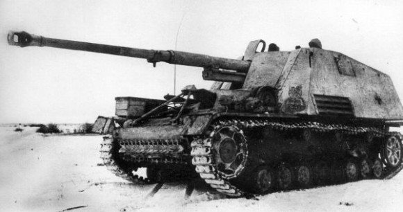 Германская ПТ-САУ "Насхорн" с мощным 88-мм орудием