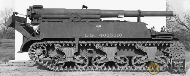 Американская тяжелая САУ М12 была вооружена 155-мм орудием